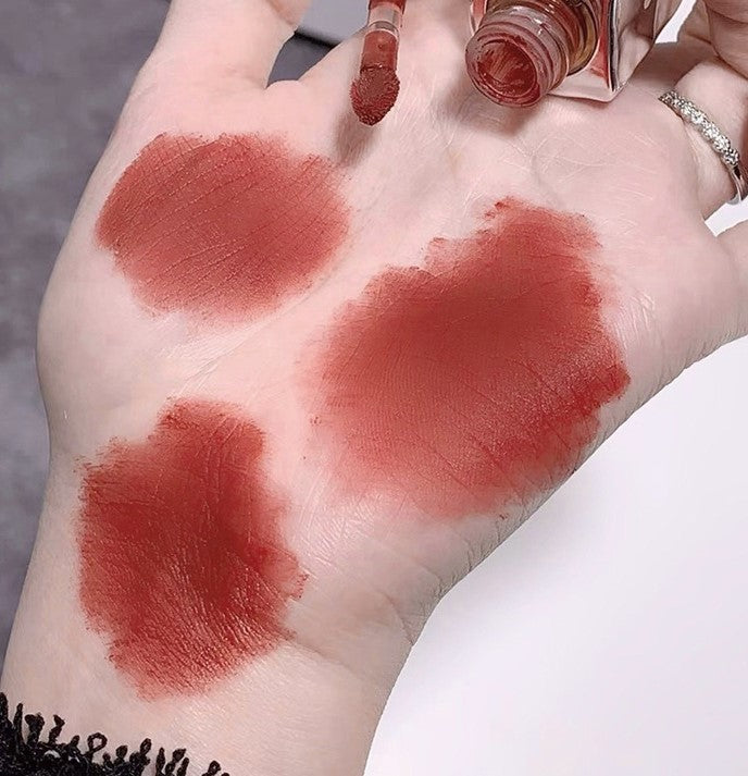 LABIAL LIQUIDO MATE GEGE BEAR