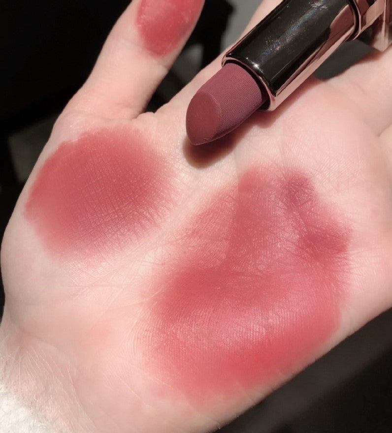 LABIAL MATTE GEGE BEAR
